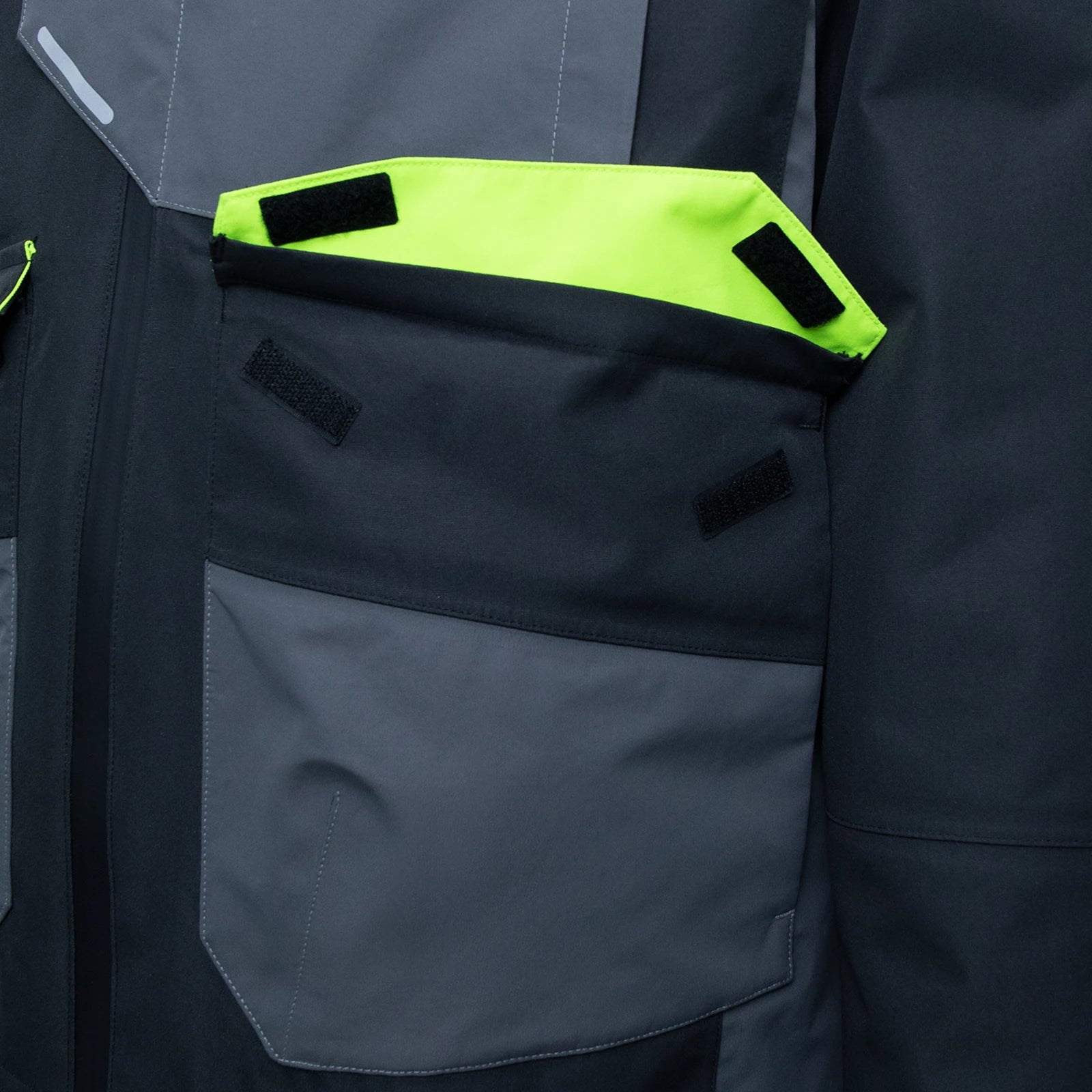 Sailing jacket A windproof, waterproof and multi-functional Marine jacket